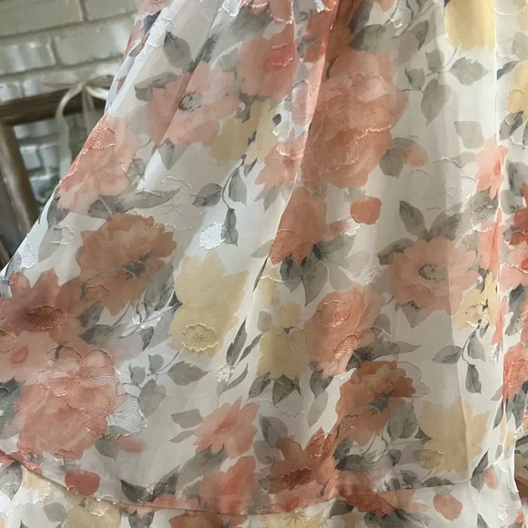 Hello Molly Floral Mini Dress - Picture 3 of 8